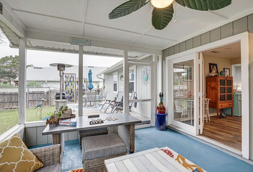 St Augustine Home W/ Deck < Half Mi To Beach!