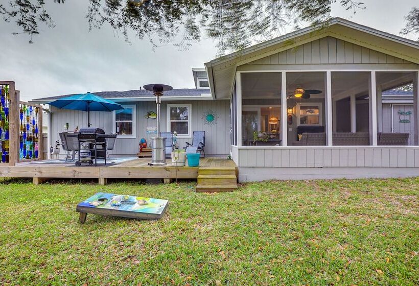 St Augustine Home W/ Deck < Half Mi To Beach!