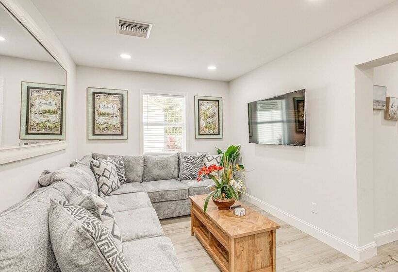 Heated Pool + Backyard: North Palm Beach Retreat!