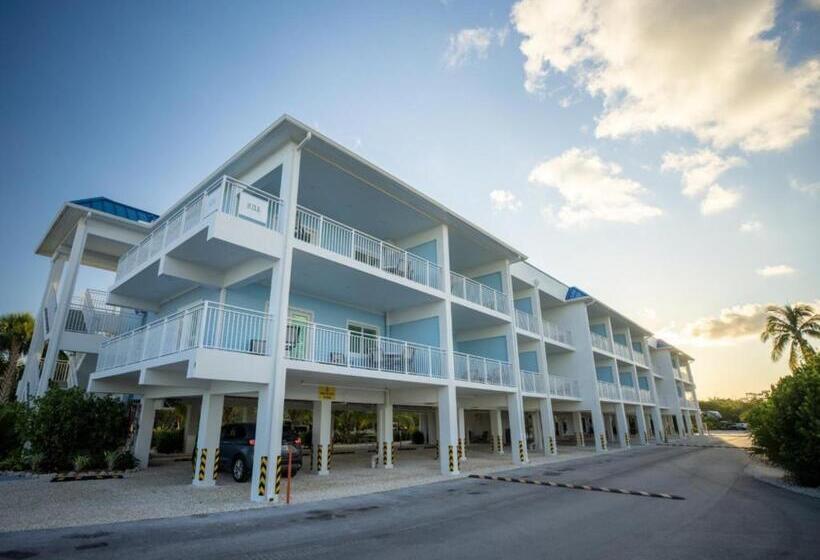 Sugarloaf Key Hotel At Koa Resort