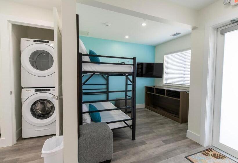 Sugarloaf Key Hotel At Koa Resort