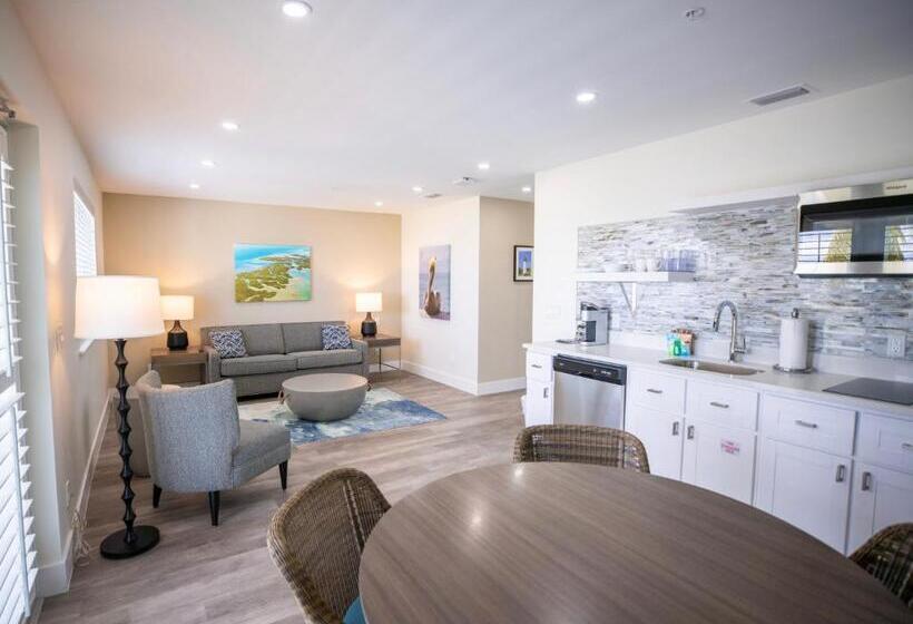 Sugarloaf Key Hotel At Koa Resort