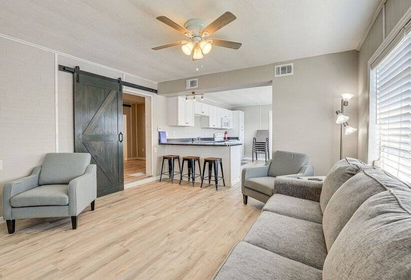 Sun Soaked Okeechobee Retreat W/ Canal Views!