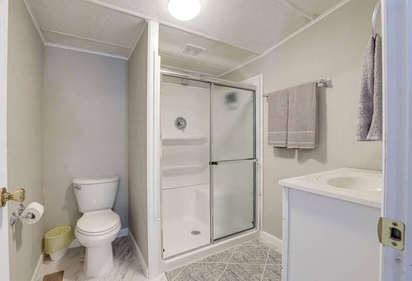 Sun Soaked Okeechobee Retreat W/ Canal Views!