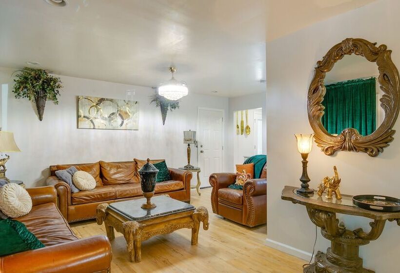 Sunland Hills Home W/ Theater Room & Fire Pit!