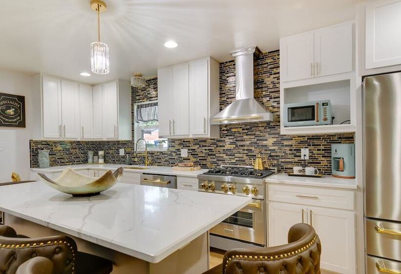 Sunland Hills Home W/ Theater Room & Fire Pit!