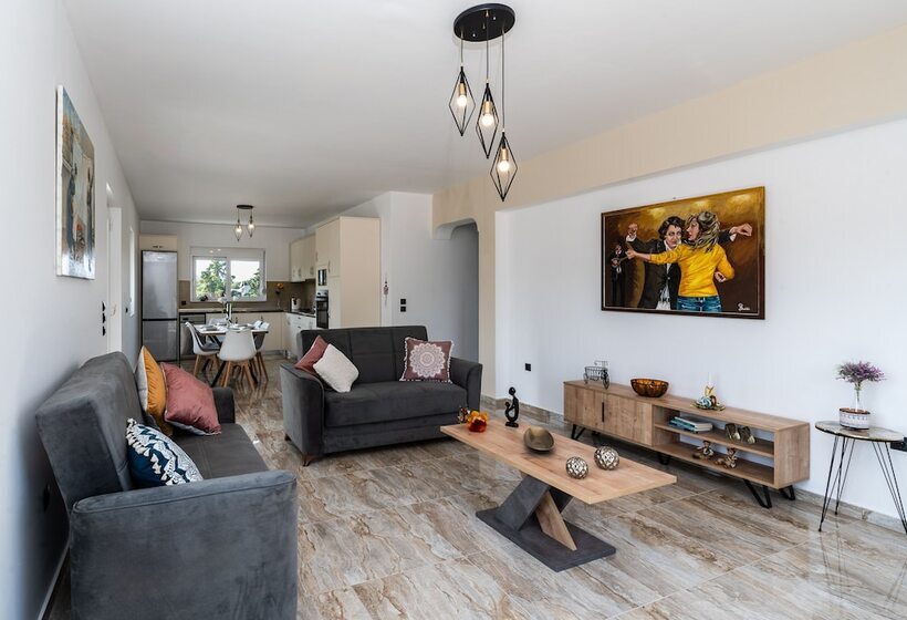 Sweet Home Apartments