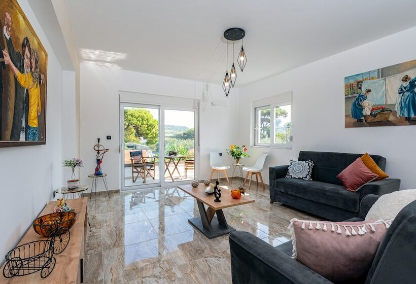 Sweet Home Apartments