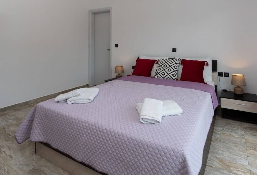 Sweet Home Apartments