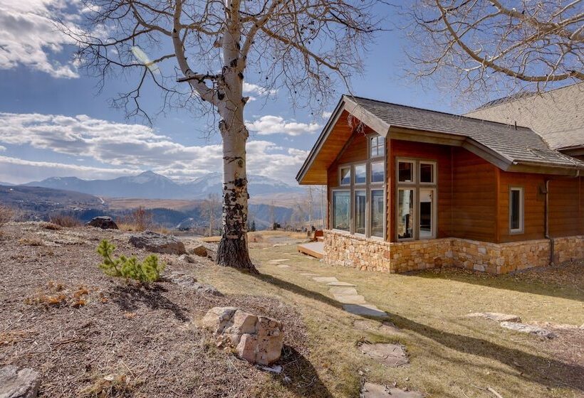 Telluride Mountain Chalet W/ Gym, Hot Tub & Views!
