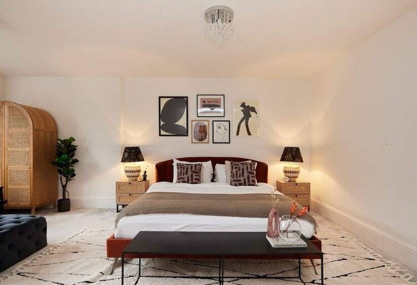 The Redbridge Sanctuary   Spacious 3bdr House With Garden