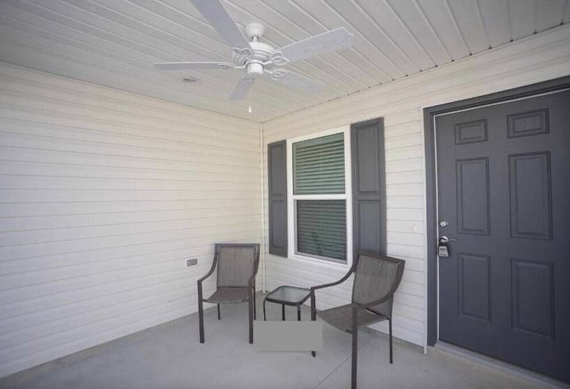 Tinsley   Patio Villa In The Village Of Hawkins