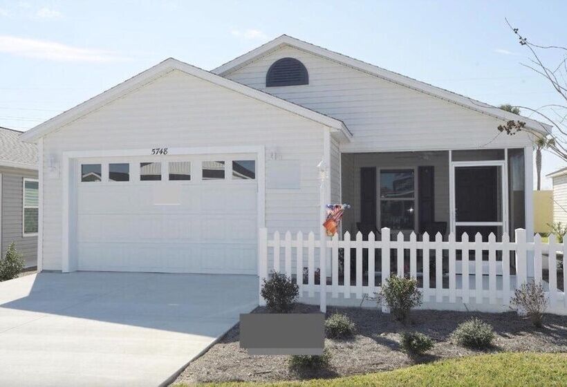 Tinsley   Patio Villa In The Village Of Hawkins