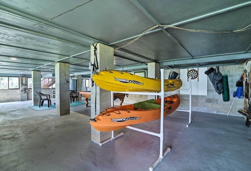 Tranquil Home W/ Private Yard + Fishing Dock!