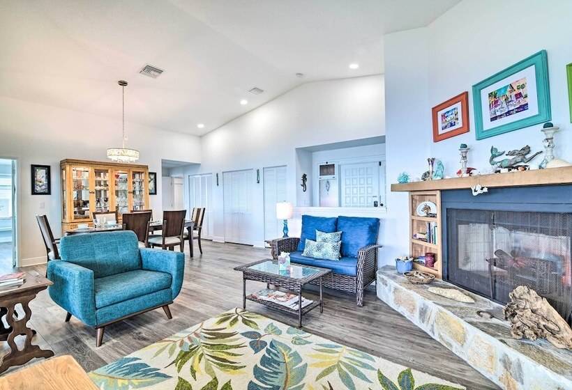 Tranquil Home W/ Private Yard + Fishing Dock!