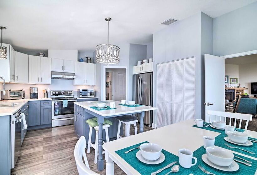 Tranquil Home W/ Private Yard + Fishing Dock!