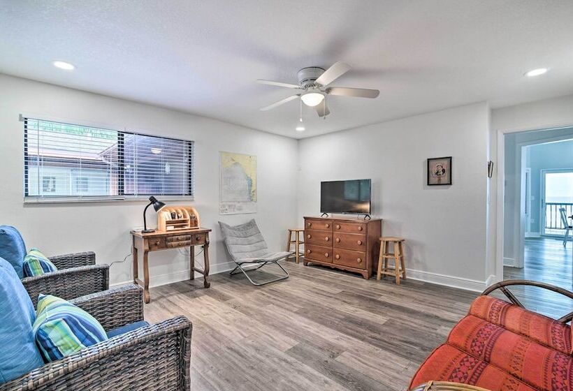 Tranquil Home W/ Private Yard + Fishing Dock!