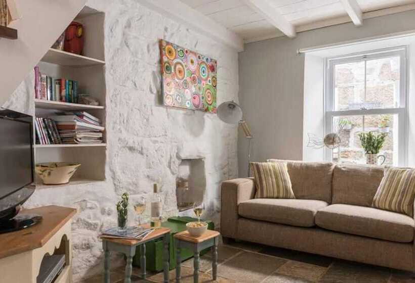 Trelonie   A Fisherman S Cottage In St Ives Town