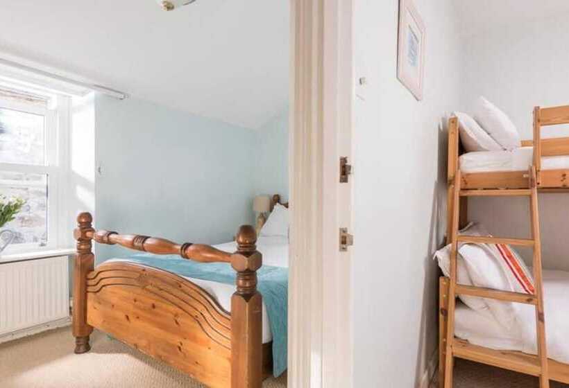 Trelonie   A Fisherman S Cottage In St Ives Town