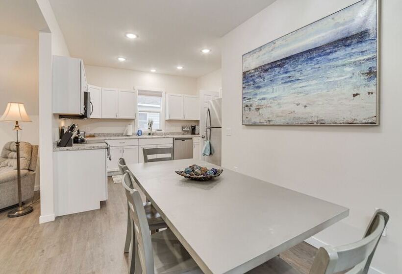 Updated Home < 1 Mi To Downtown Fargo!