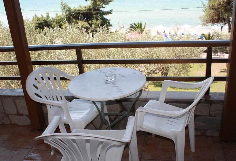 Bambola Apartments By Booking Kottas