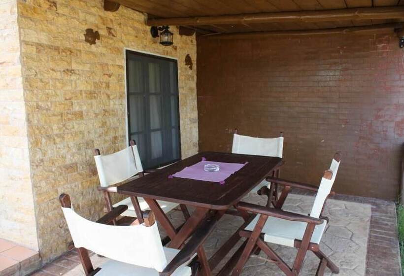 Bambola Apartments By Booking Kottas