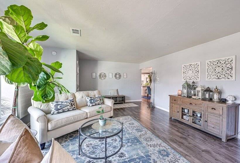 Walkable Chula Vista Home W/ Covered Patio