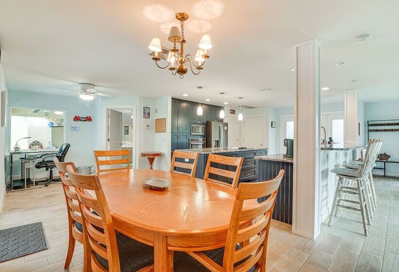 Waterfront North Fort Myers Home W/ Private Pool!