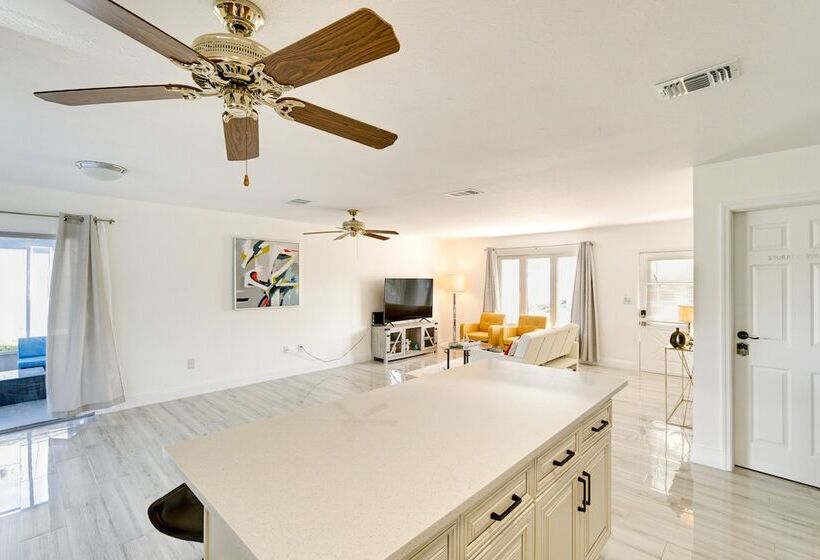 Waterfront Port Charlotte Gem W/ Gas Grill + Lanai