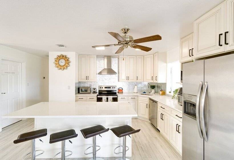 Waterfront Port Charlotte Gem W/ Gas Grill + Lanai