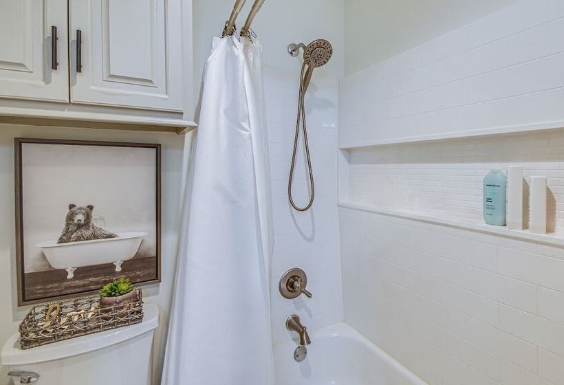 Waterfront Terry Home W/ 3 Decks & Hot Tub!