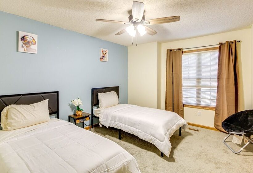 Welcoming Hot Springs Home 12 Mi To National Park