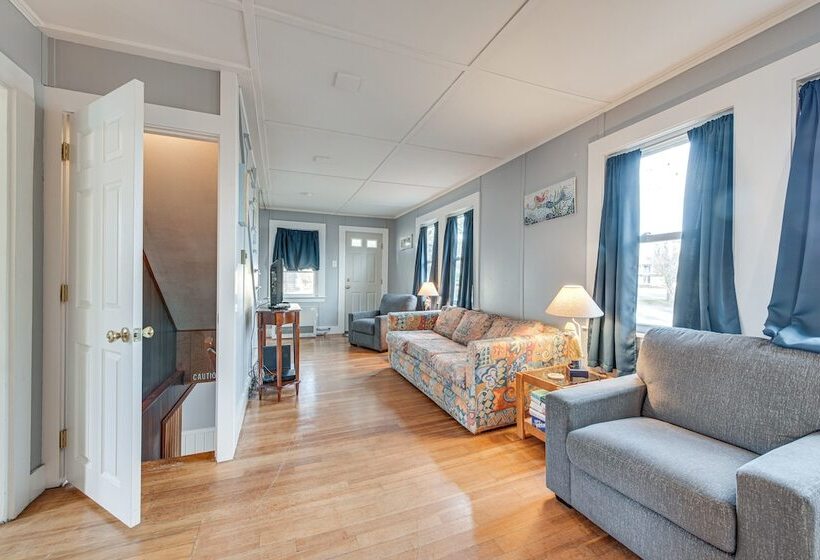 Wells Vacation Rental: 1 Mi To Moody Beach!