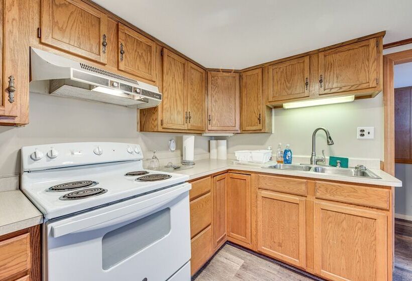 Wells Vacation Rental: 1 Mi To Moody Beach!