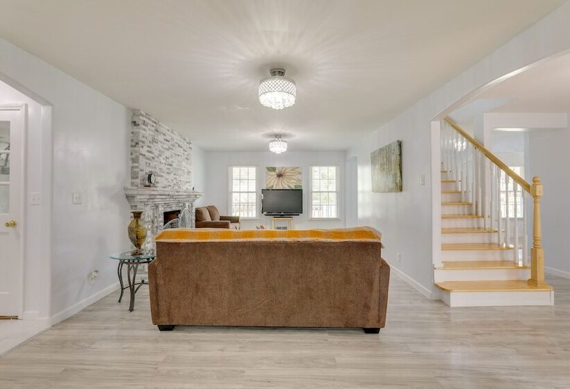 Lilburn Vacation Home W/ Grill ~ 31 Mi To Atlanta