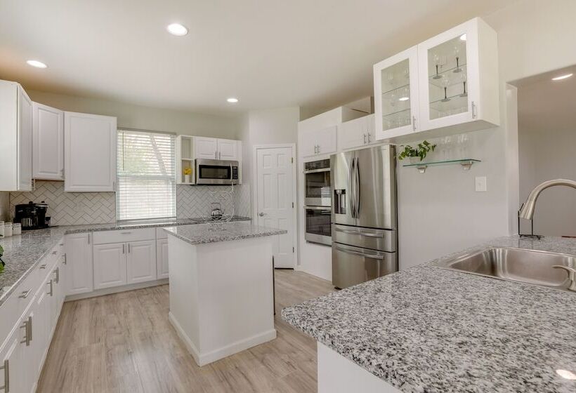 Lilburn Vacation Home W/ Grill ~ 31 Mi To Atlanta