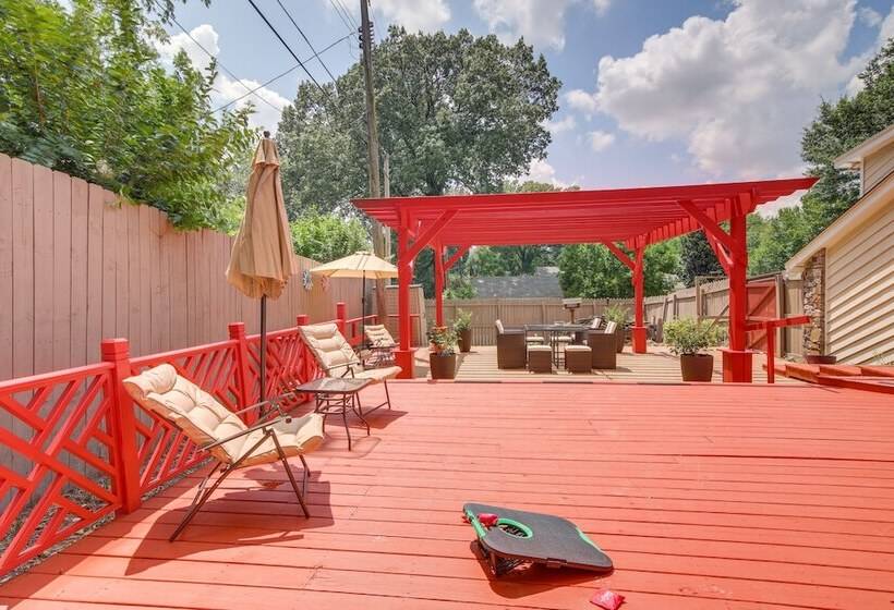 Memphis Family Home W/ Deck & Games
