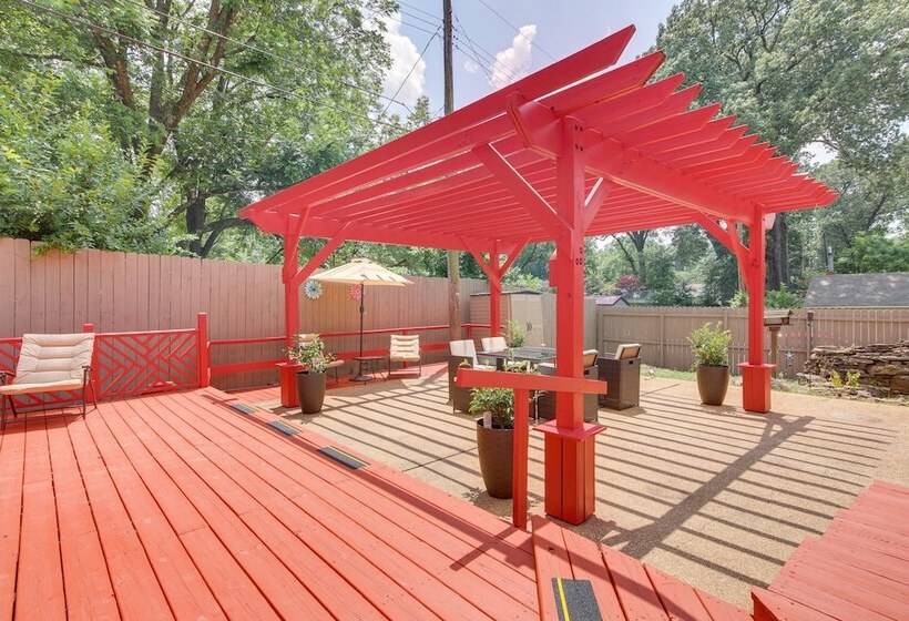 Memphis Family Home W/ Deck & Games