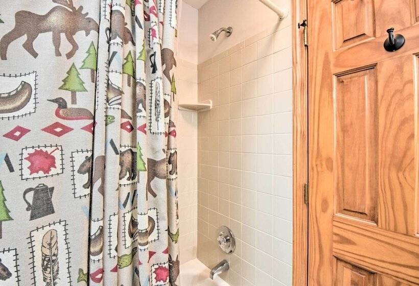 Big Canoe Cabin W/ Mountain View, Hiking & Lake!