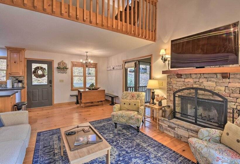 Big Canoe Cabin W/ Mountain View, Hiking & Lake!