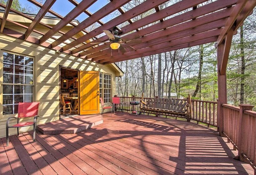 Blairsville Cottage < 1 Mi To Nottely Lake!