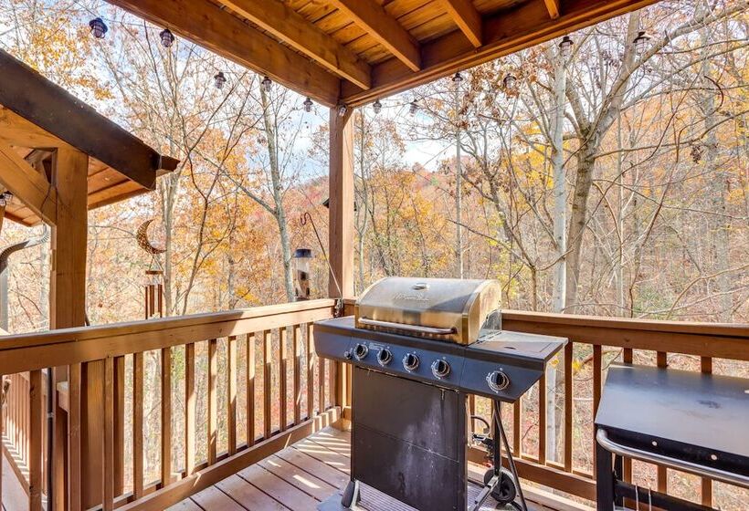 Mtn View Cabin: Hot Tub & Game Room In Blue Ridge