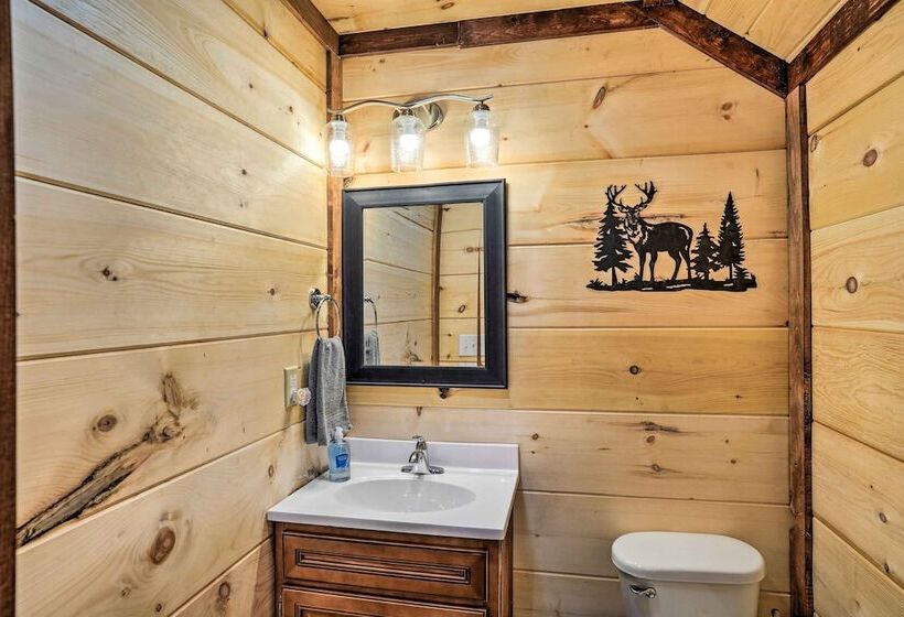 Brand New Trenton Cabin: Panoramic Lake Views