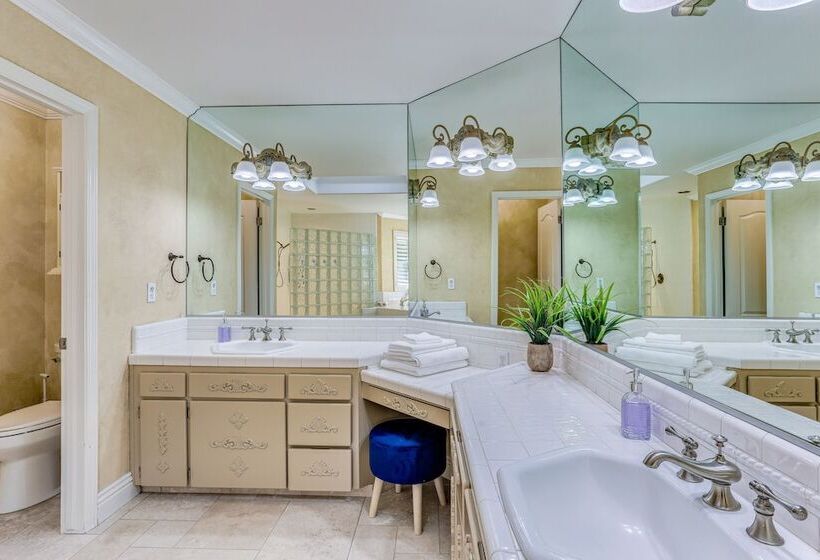 Bright Clovis Home W/ Billiards & Private Pool!