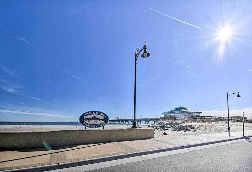 Buckroe Family Home: Walk To The Beach!