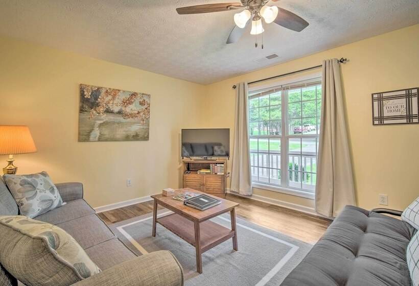 Cartersville Family Home W/ Spacious Backyard