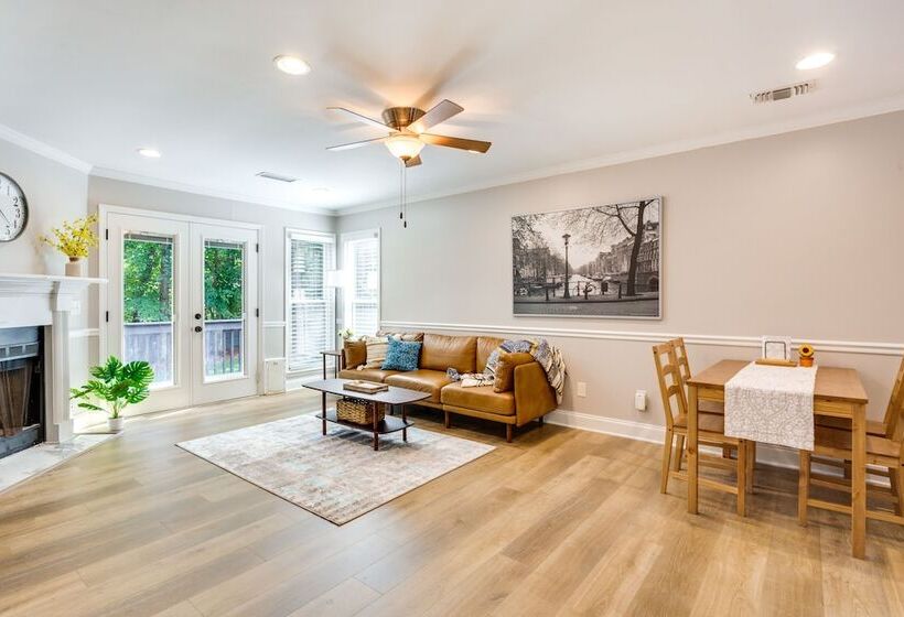 Charming Alpharetta Home W/ Spacious Yard!