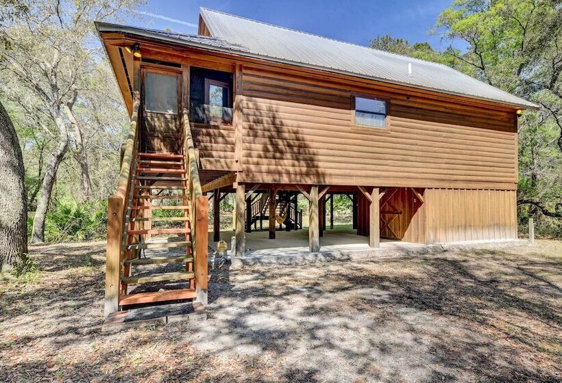 Charming Cabin W/ Decks & Fire Pit   Walk To River