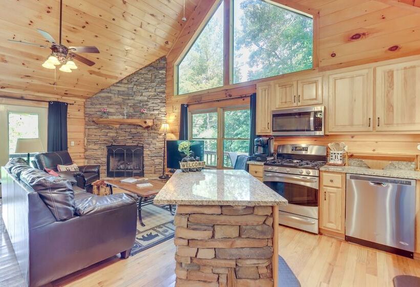 Charming Morganton Cabin W/ Hot Tub & Game Room!