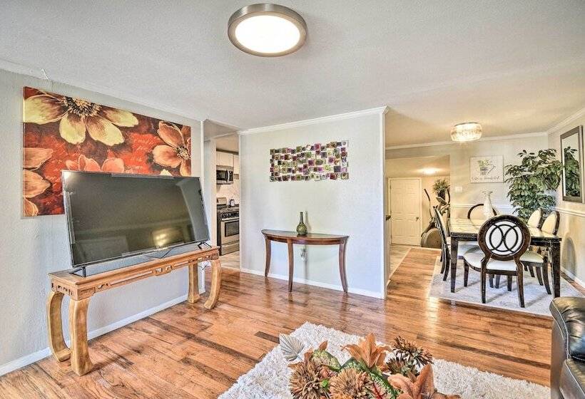 Charming Hampton Home < 2 Mi To Buckroe Beach